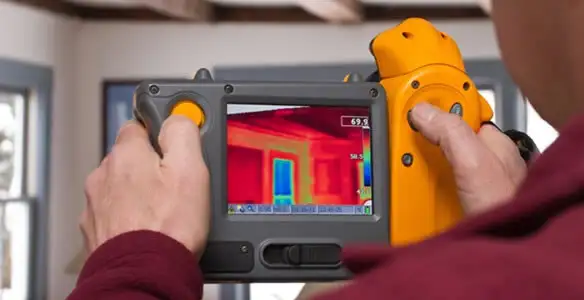 home energy audit service capturing thermal readings to analyze insulation and electrical efficiency in Phoenix, AZ