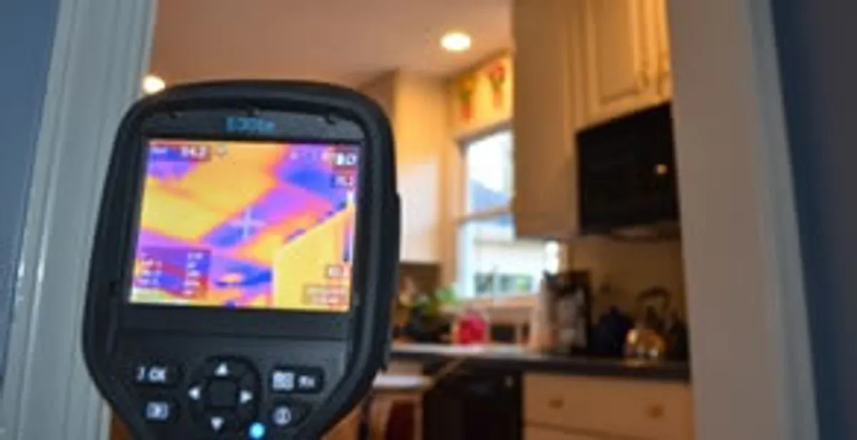 home energy audit service using thermal imaging to evaluate electrical efficiency inside a home in Phoenix, AZ