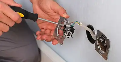 outlet repair services with professional electrical outlet wiring adjustment in Phoenix, AZ