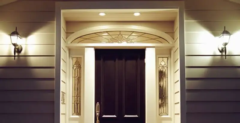 security light installation services with professionally installed entryway lighting in Phoenix, AZ